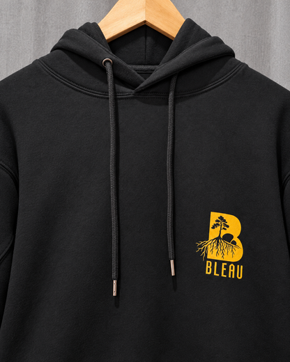 Capuche, cordons et logo BLEAU sur le sweat noir
